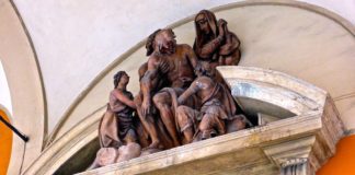 La pietà di Manzini e Fiorni,